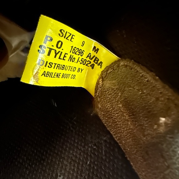 **SOLD**Abilene Boot Co Women’s 9M Brown Floral Tooled Cowboy Boots Western - Picture 8 of 8